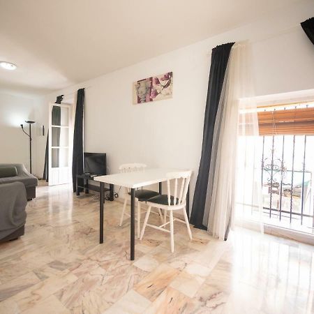 Apartamentos Arc House Севиля Екстериор снимка