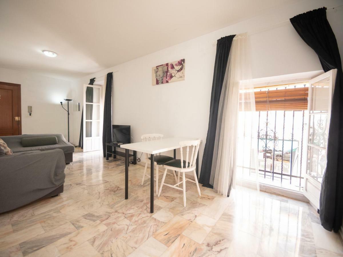 Apartamentos Arc House Севиля Екстериор снимка